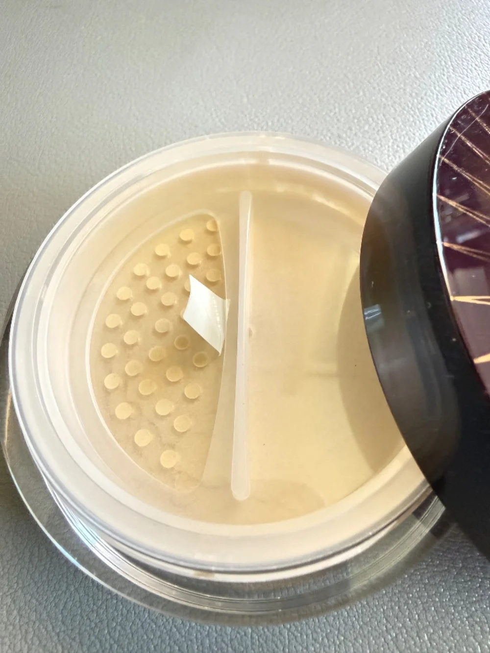 Charlotte Tilbury Charlotte's Genius Magic Powder Under Eye & Face -Shade 2